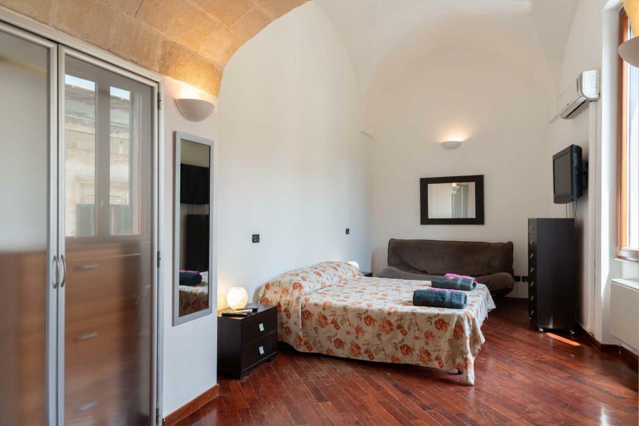 Abaca Rooms Лечче Екстер'єр фото